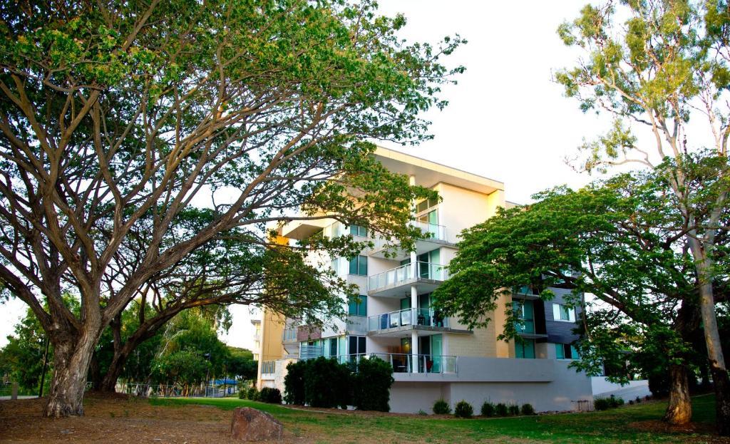 Itara Apartments Townsville Exteriör bild