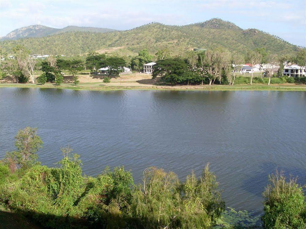 Itara Apartments Townsville Exteriör bild